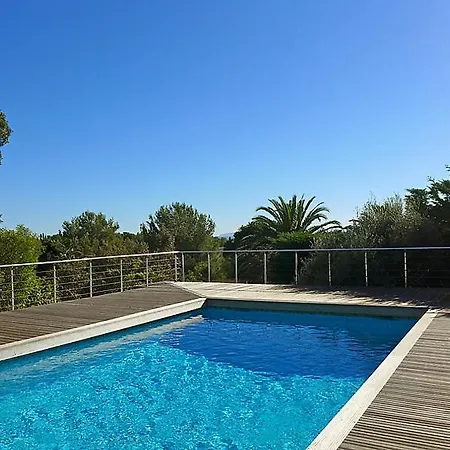 Faviere Sleeps 10 Pool Air Con Wifi בית נופש *
